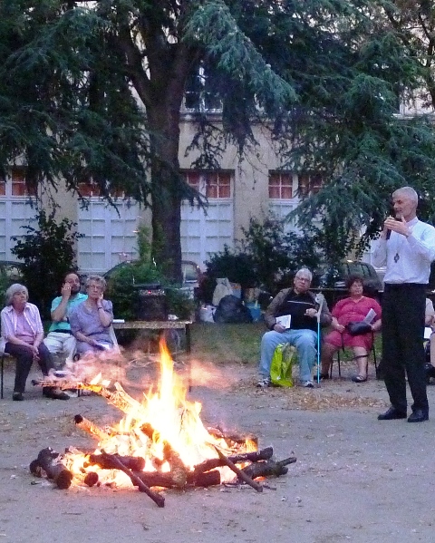 Mgr cloture la soirée