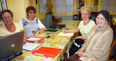 Claire-hélène, Marie-Françoise, Nicole avec Paulette